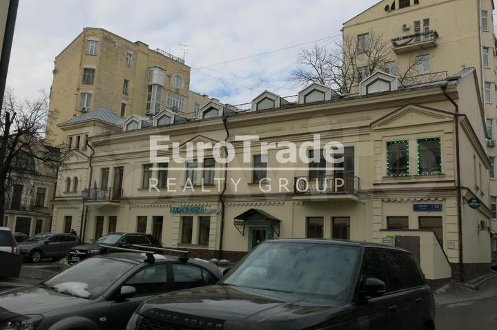 Продам торговое помещение, 973 м²