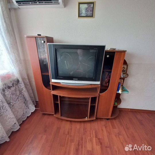 Тумба под телевизор