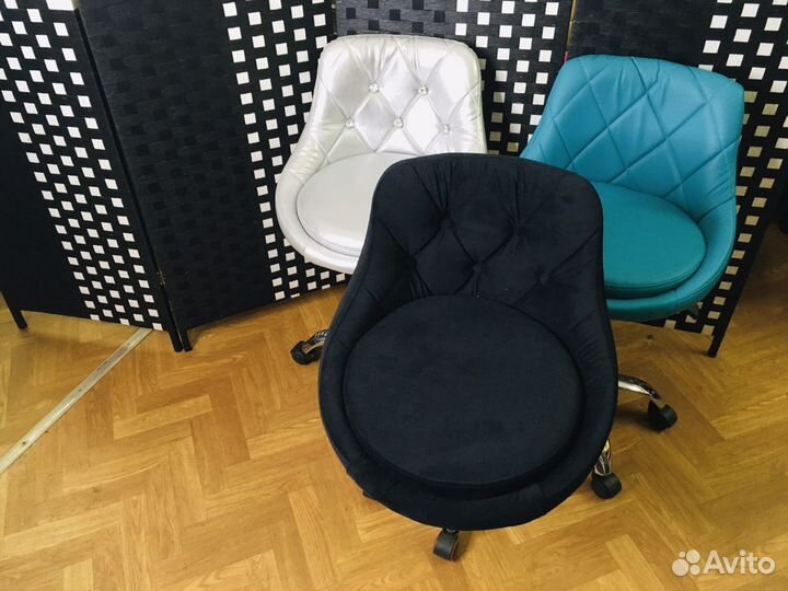 Стулья для Мастера наращивания ресниц