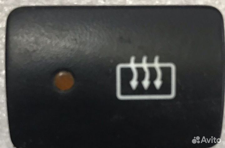 Кнопка подогрева сиденья Hyundai Sonata EF 2.0