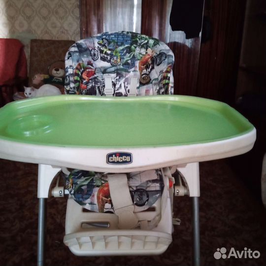 Детский стол для кормления