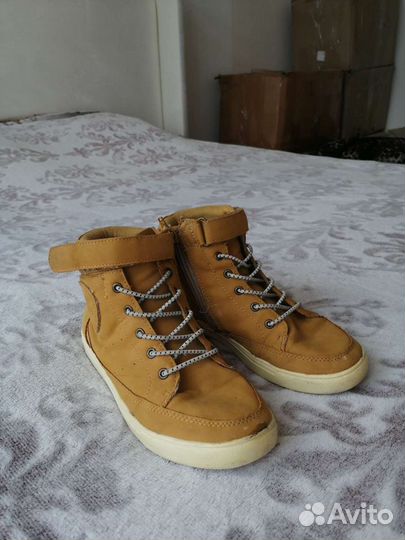 Ботинки демисезонные 34