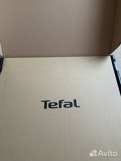 Мощный почти новый робот пылесос tefal