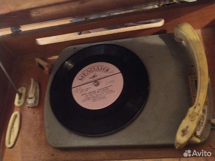 Ламповая радиола радиоприемник