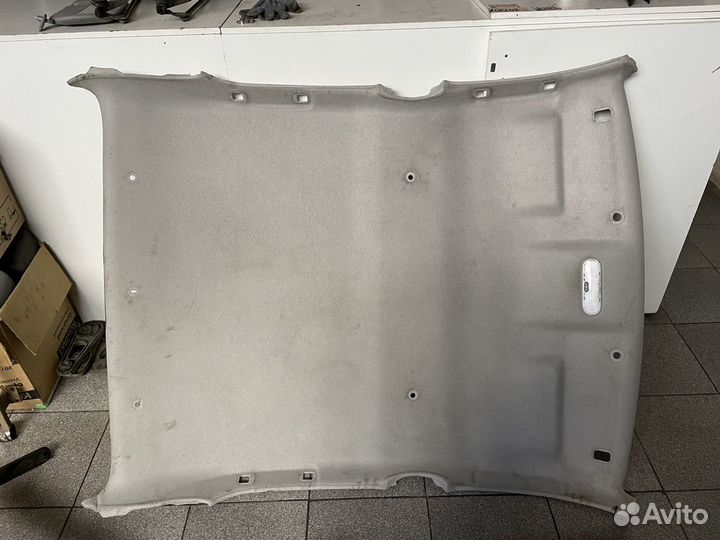 Обшивка потолка (потолок) Renault Sandero 2009-201