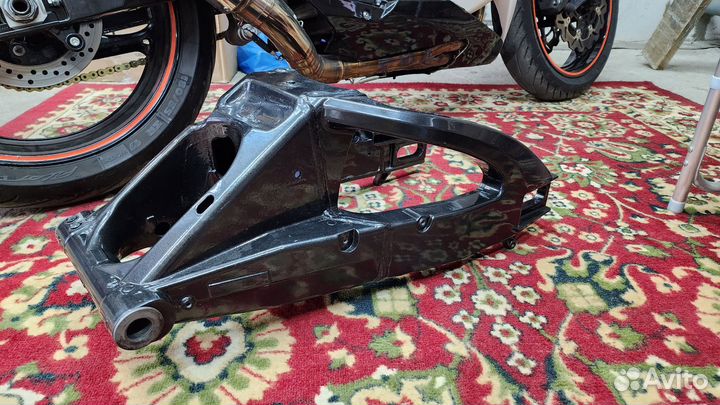 Маятник Suzuki gsx r 600