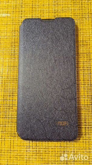 Чехол-книжка на телефон