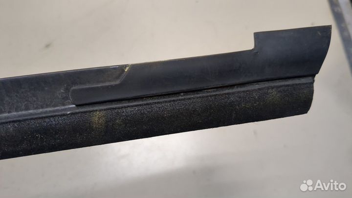 Молдинг стекла Tesla Model S, 2013