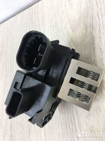 Резистор вентилятора охлаждения Реостат Renault sa