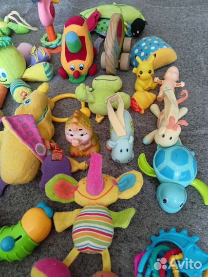 Детские развивающие игрушки
