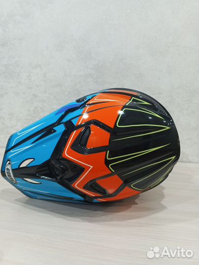 Кроссовый шлем