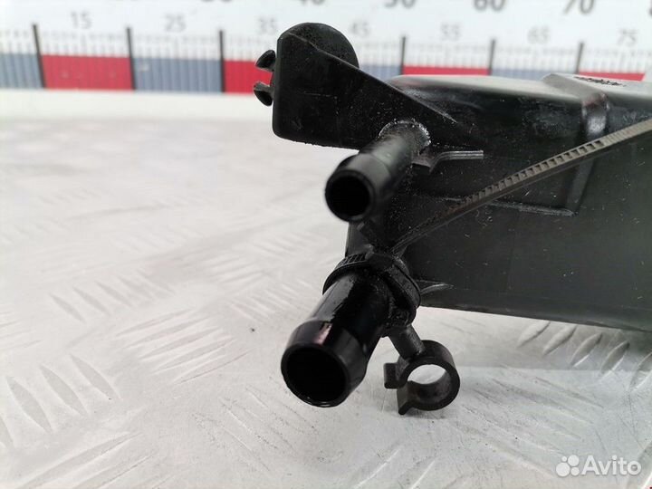 Бачок гидроусилителя Volkswagen Golf 3 1998