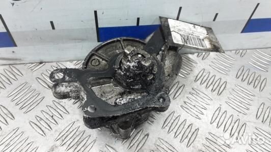 Насос вакуумный jeep grand cherokee WK (4SV16KX01)