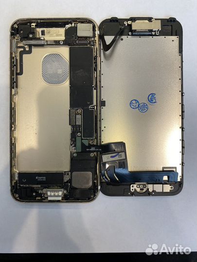 iPhone 7, 32 ГБ