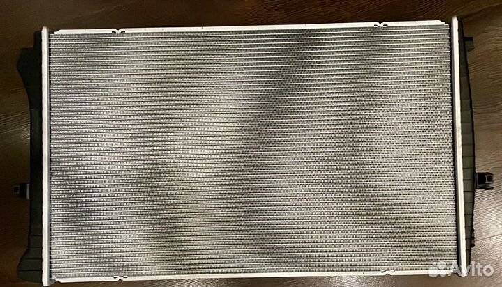 Продается новый радиатор на автомобиль