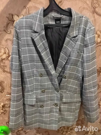 Пиджак женский 44 М