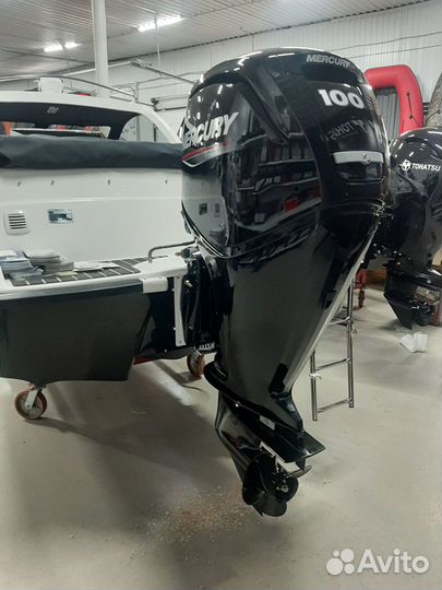 Катер Phoenix 530 HT