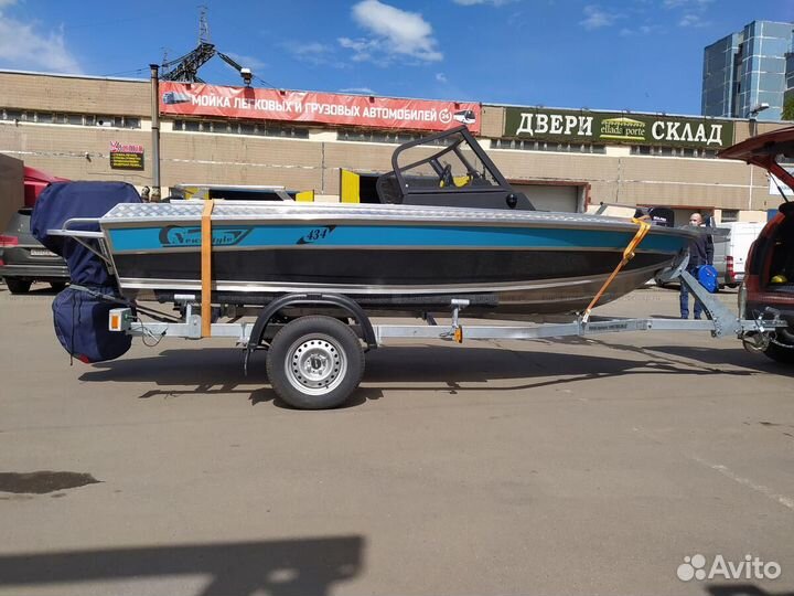 Прицеп для всех видов лодок.Грузоподъемность 563кг