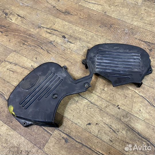 Крышка ремня грм Mitsubishi Pajero 3