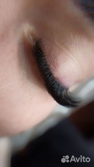 Наращивание ресниц на дому