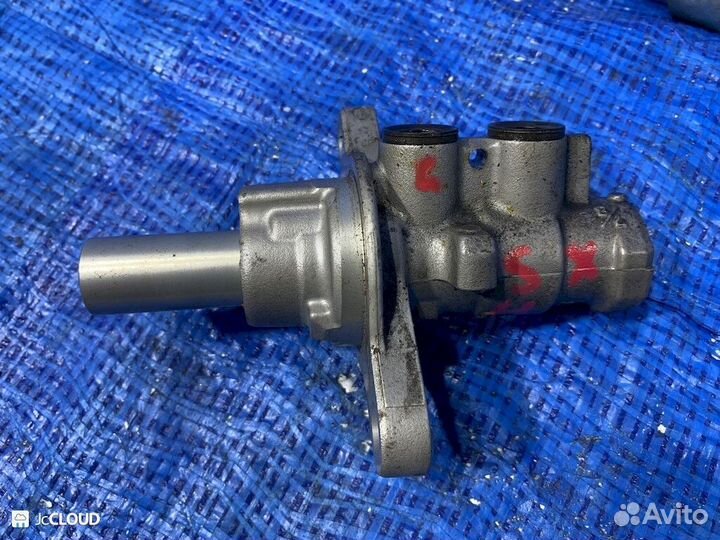 Главный тормозной цилиндр на suzuki SX4 YA11S M15A