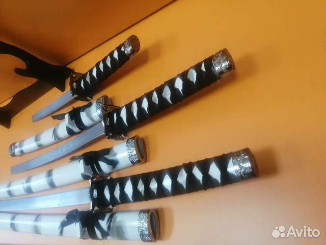 Катаны сертификат сувенирные С подставкой