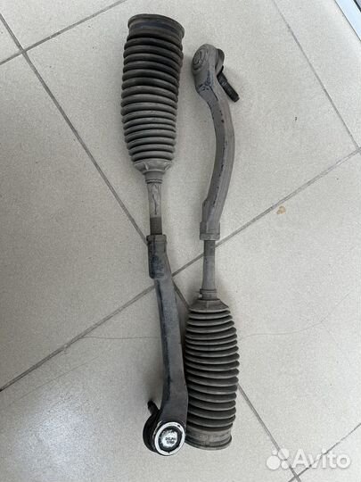 Рулевой наконечник в сборе с тягой