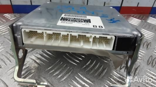 Блок управления двигателем toyota corolla E12 (1KK