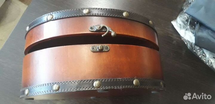 Шкатулка деревянная