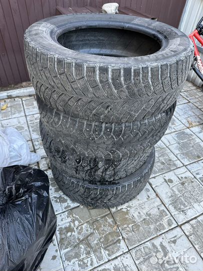 Michelin X-Ice 205/60 R16