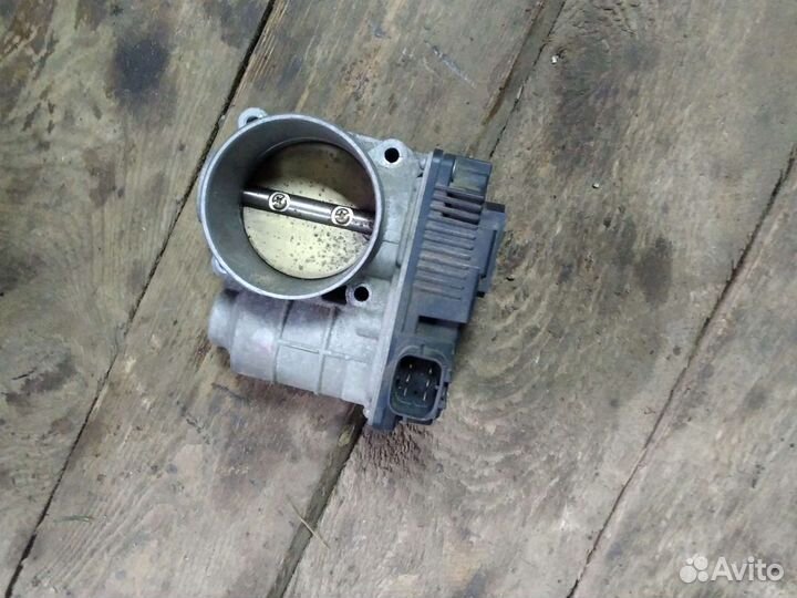 Продам б. у. дроссельную заслонку ниссан х- трейл