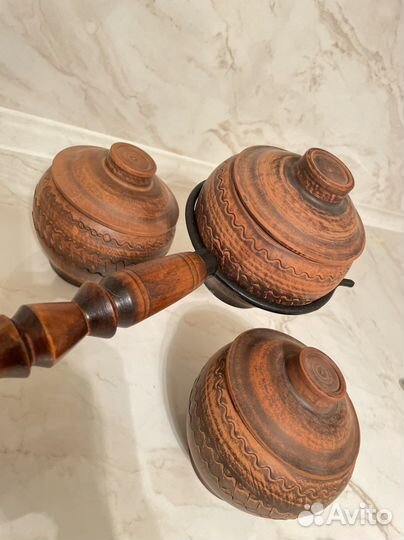 Горшок духовой Дымлёный резной с крышкой 3, ухват