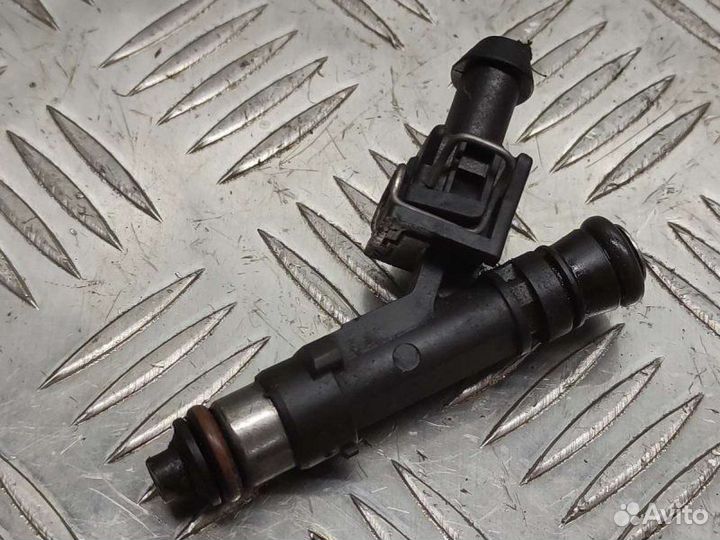 Форсунка Opel Corsa D хэтчбек 1.2 2006