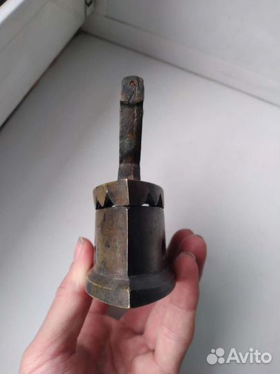 Утюг манжетный