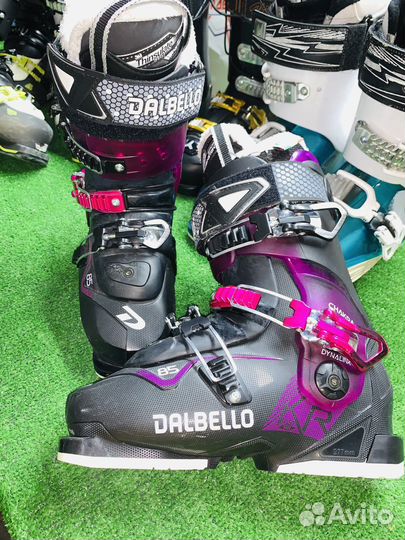 Горнолыжные ботинки