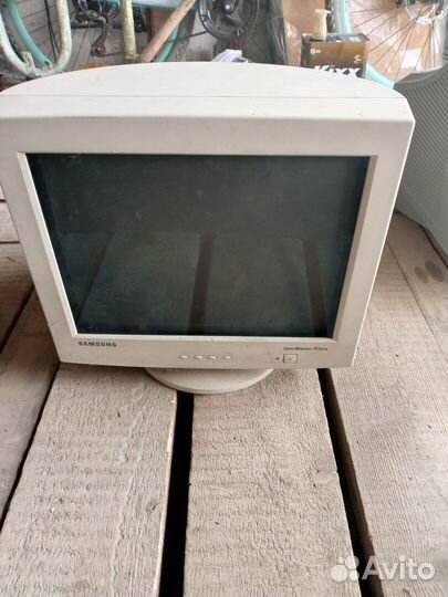 Монитор для компьютера