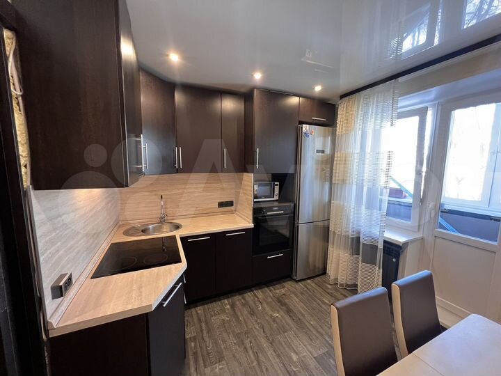 2-к. квартира, 53 м², 4/5 эт.