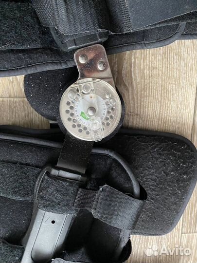 Ортез на коленный сустав с шарнирами