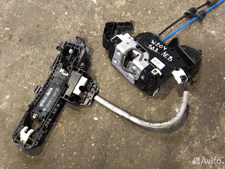 Мерседес w204 замок задний левый