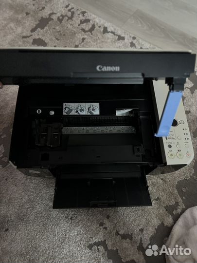 Цветной принтер/сканер Canon pixma mp210