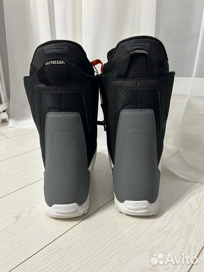 Сноубордические ботинки burton