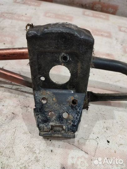 Трапеция стеклоочистителя Audi 80 B3 PM 1989