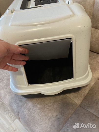 Туалет домик для кошек