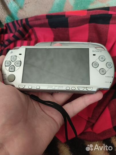 Sony psp 2000 ice silver