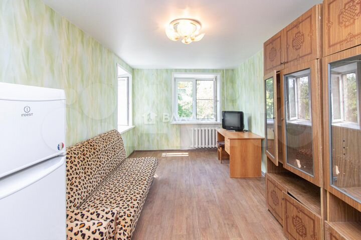 Комната 16 м² в 5-к., 3/6 эт.