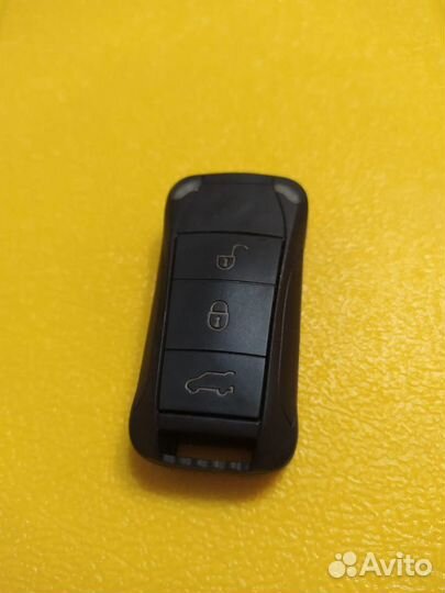 Выкидной трехкнопочный ключ зажигания для Porsche