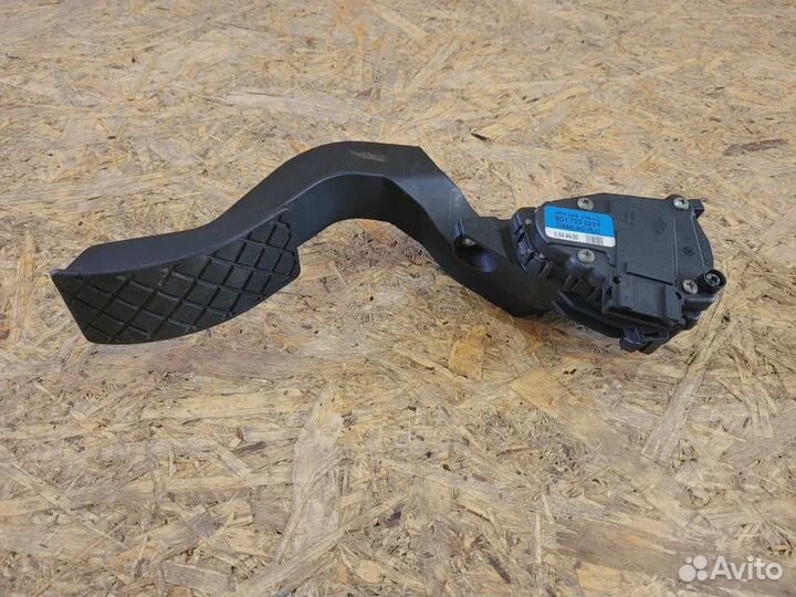 Педаль газа audi a6 c5 a4 b5 passat b5