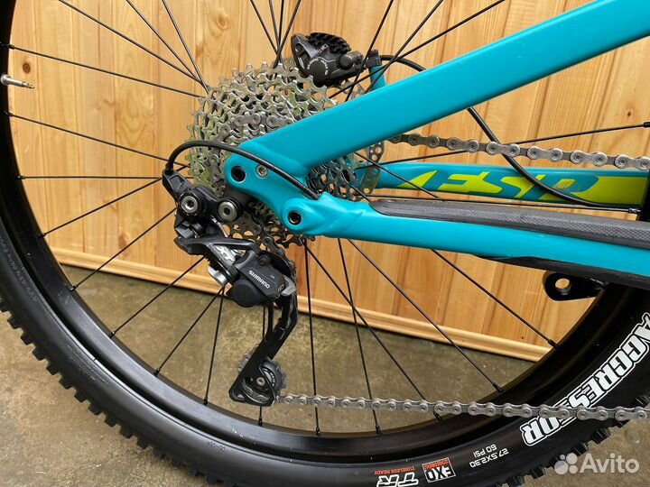 Specialized Rhyme FSR Comp Carbon M колеса 27.5