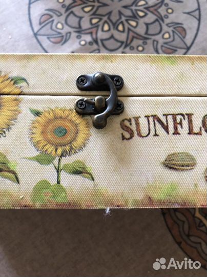 Коробка для салфеток интерьерная