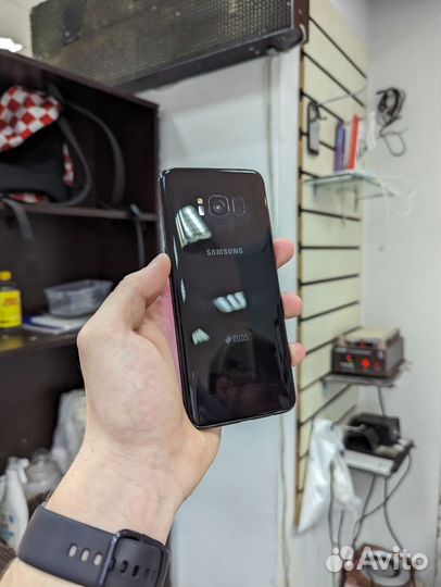 Samsung Galaxy S8, 4/64 ГБ